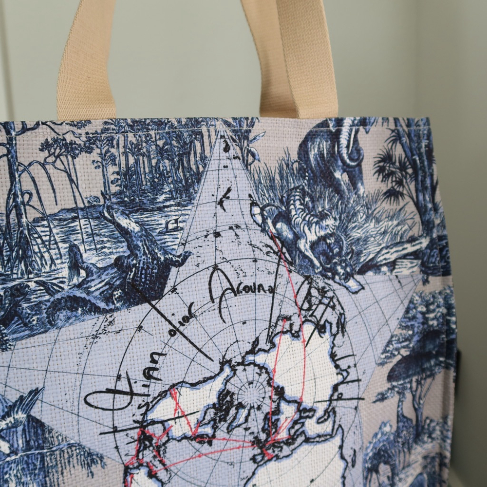 DIOR Beauty Around the World Tote Bag - Picture 2 of 4